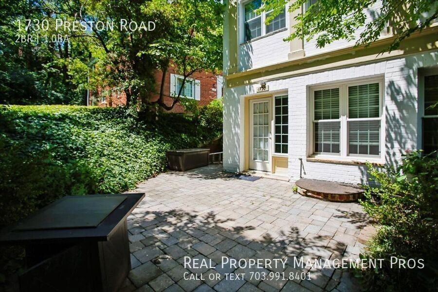 1730 Preston Rd - Photo 4 of 41