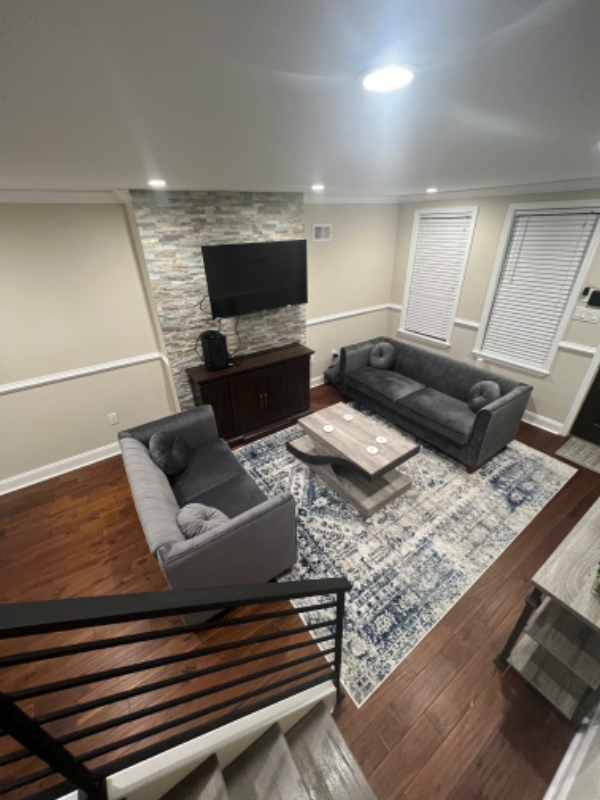 2055 Mountain St - Photo 6 of 14