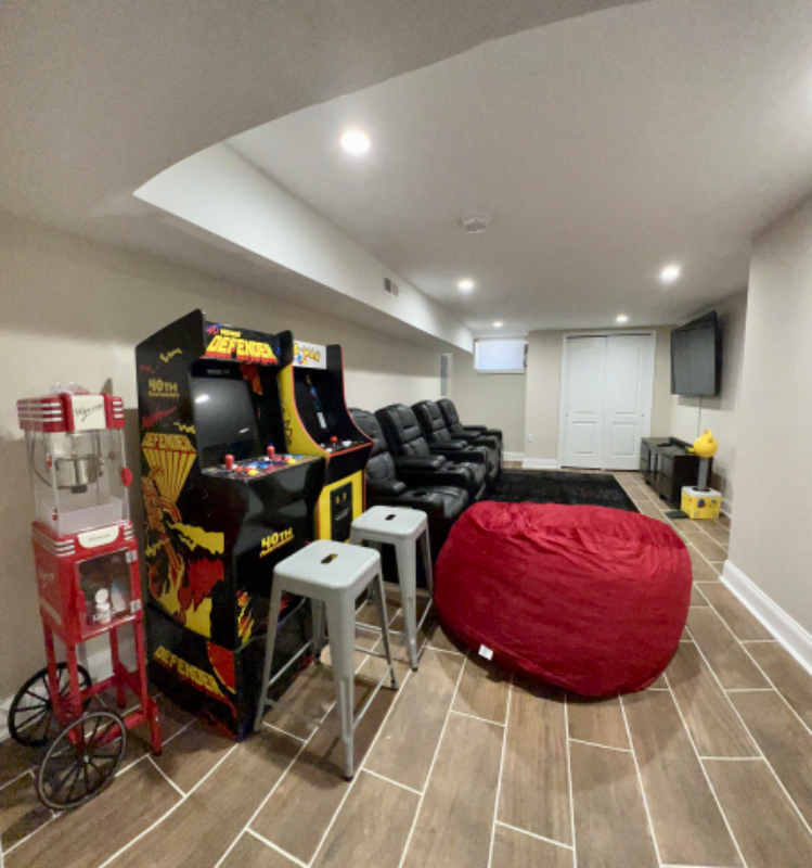 2055 Mountain St - Photo 7 of 14