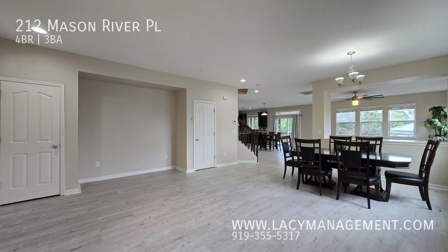 212 Mason River Pl - Photo 5 of 26