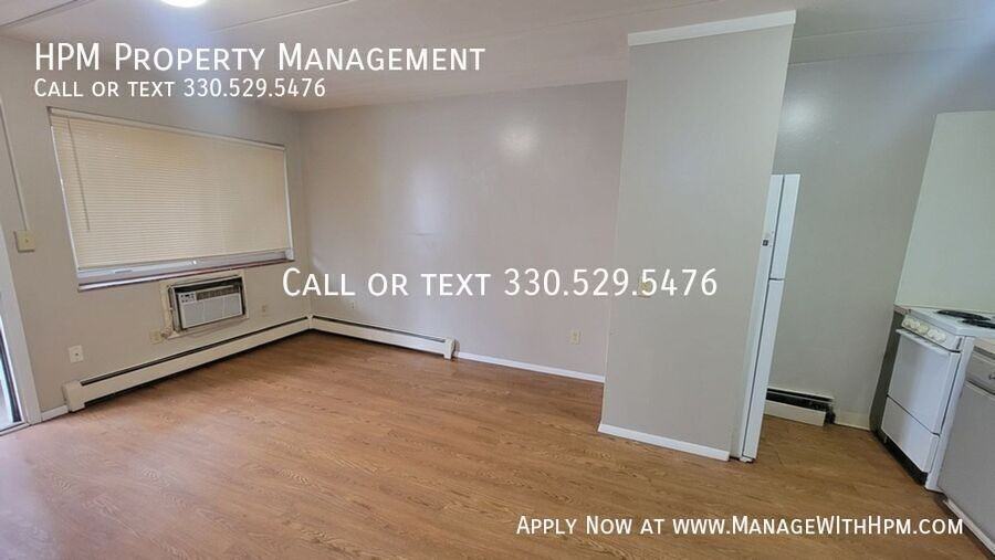 409 Sherman St #1 - Photo 2 of 9