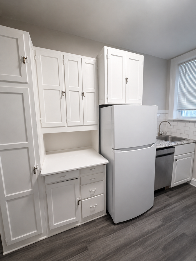 1110 Curtiss St #A3 - Photo 2 of 11