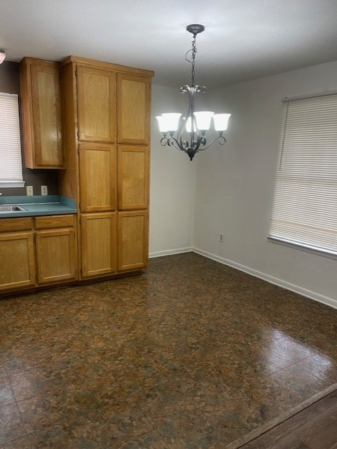 622 Luxton St - Photo 6 of 12