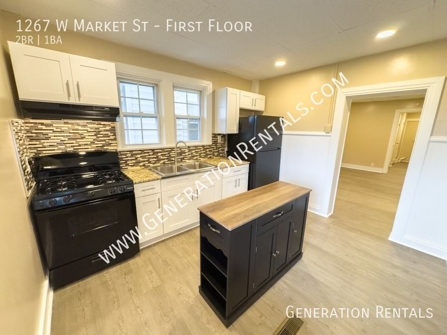 1267 W Market St #1stFL - Photo 2 of 11