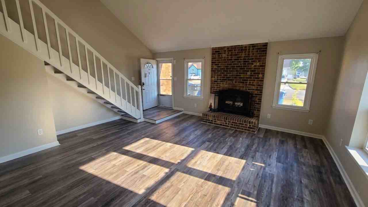 1120 Crist Pl - Photo 4 of 17