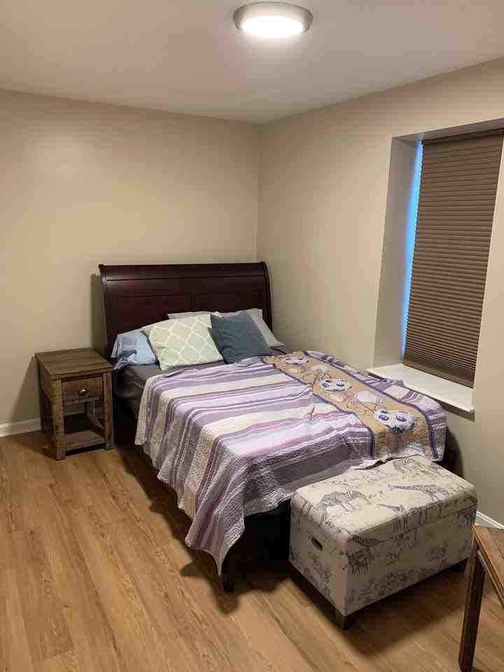 1227 Sea St #1 - Photo 6 of 6