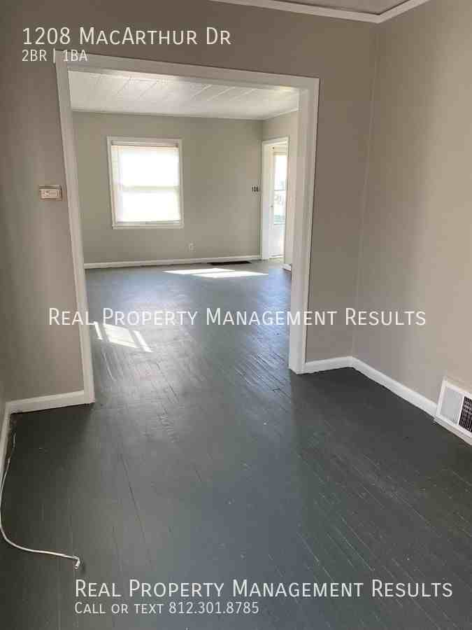 1208 Macarthur Dr - Photo 7 of 16