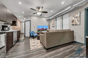 featured image of 44 E Utica St #1CR
