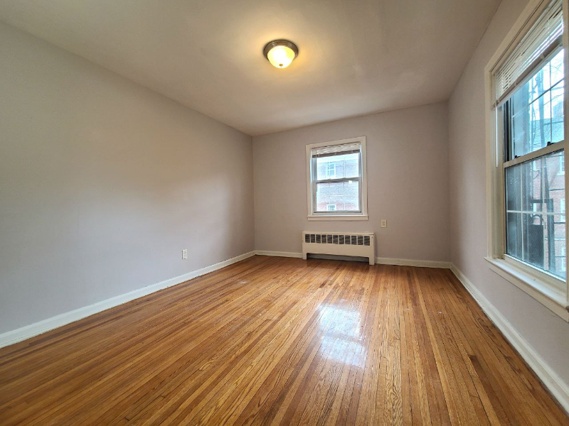 2 Beaumont Pl #2D - Photo 2 of 5