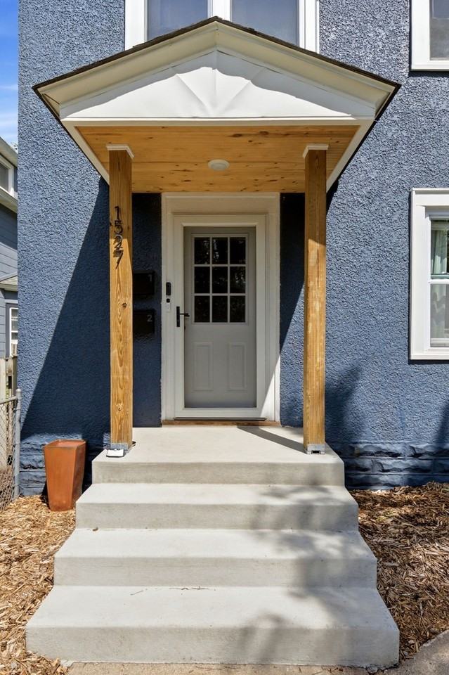 1527 Madison St Ne #2 - Photo 2 of 30