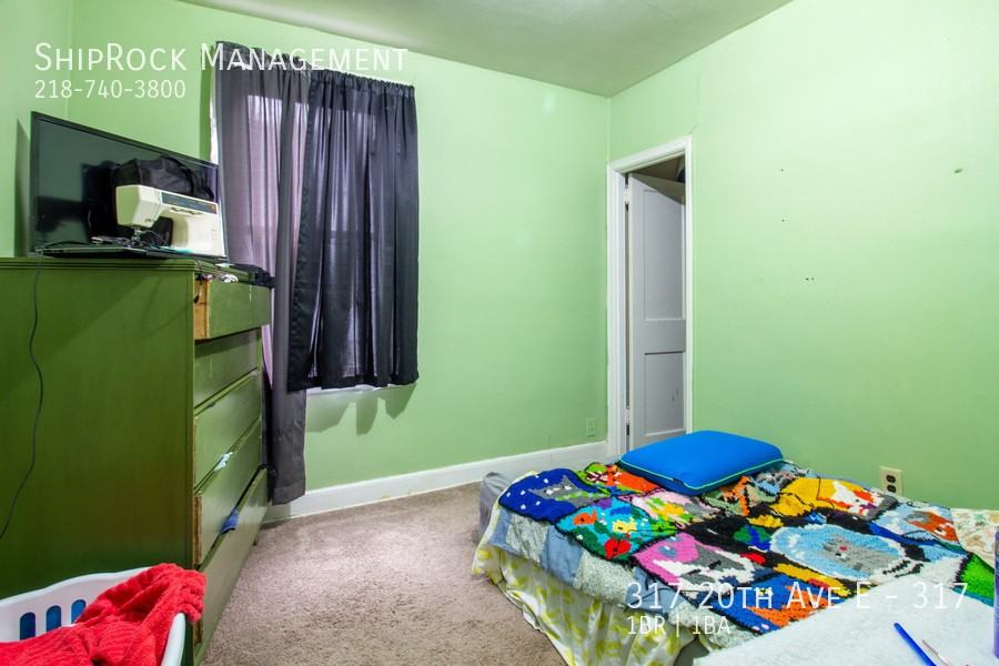 317 20th Ave E #317 - Photo 4 of 8