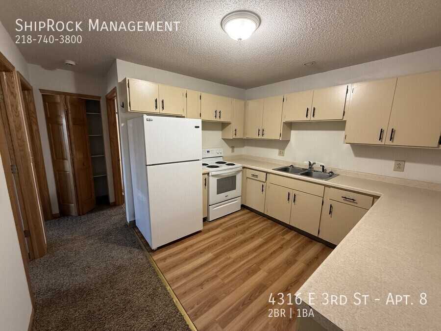 4316 E 3rd St #8 - Photo 6 of 14