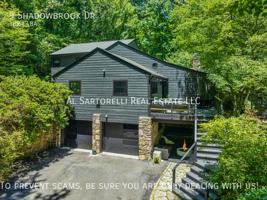 featured image of 9 Shadowbrook Dr