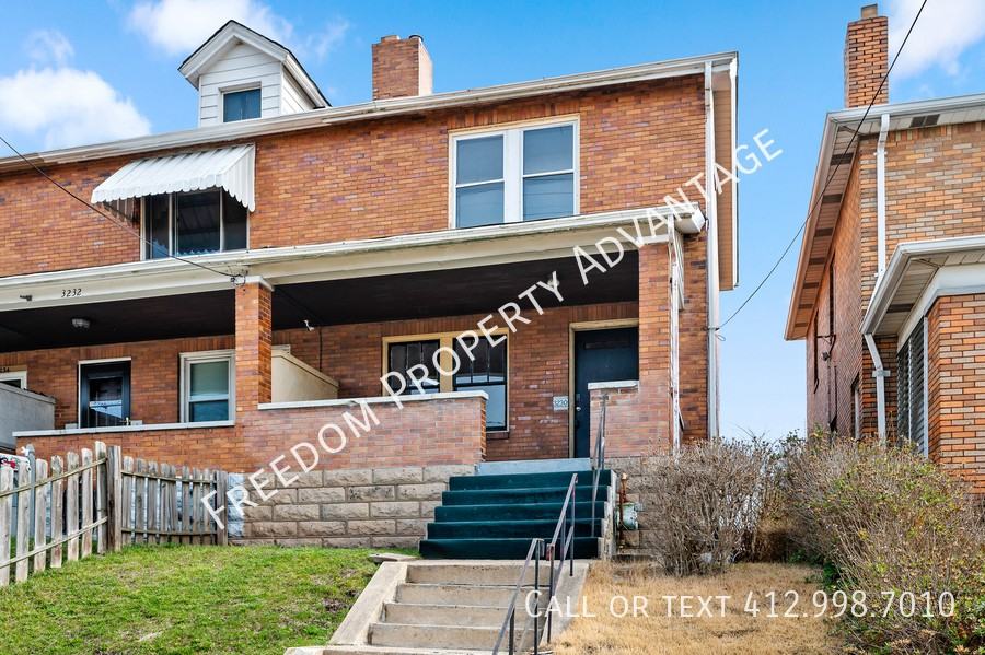 3230 California Ave - Photo 2 of 27