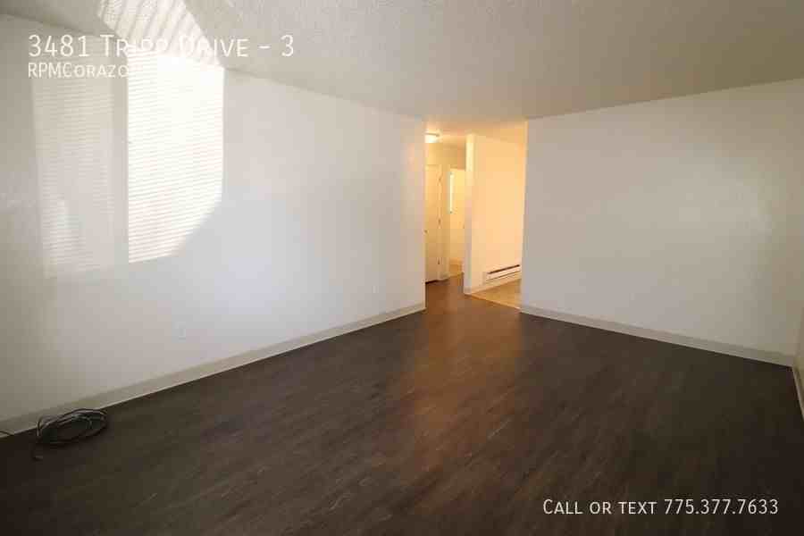 3481 Tripp Dr #3 - Photo 3 of 8
