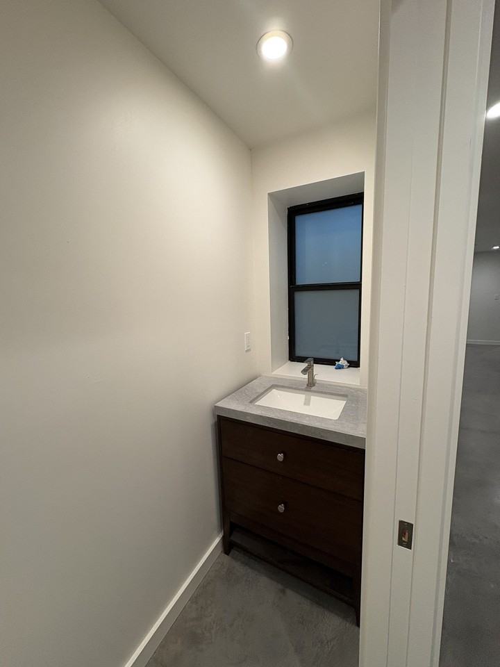 46 Jasper Pl - Photo 5 of 15