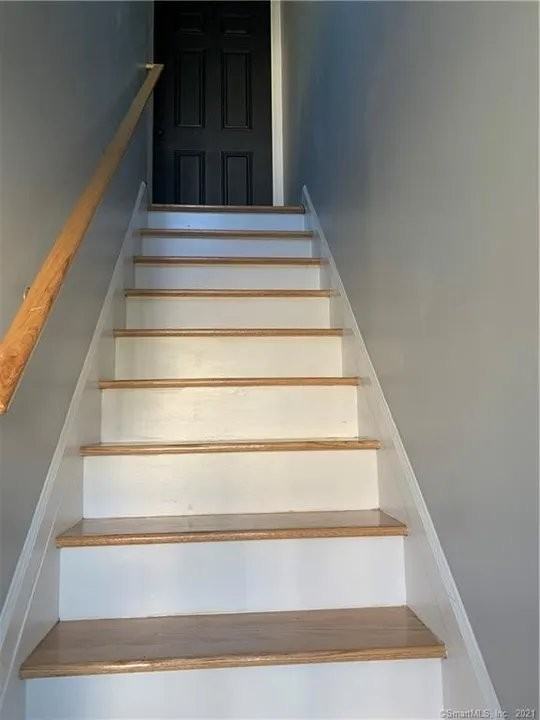 15 Barbour St #2 - Photo 4 of 14