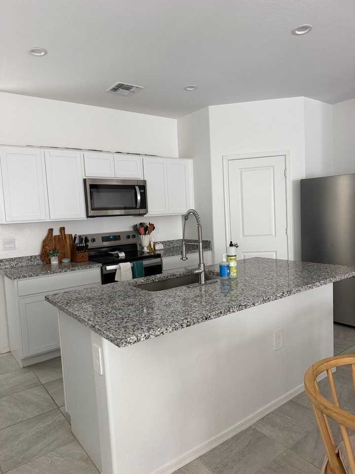 5135 E Umber Rd - Photo 2 of 17