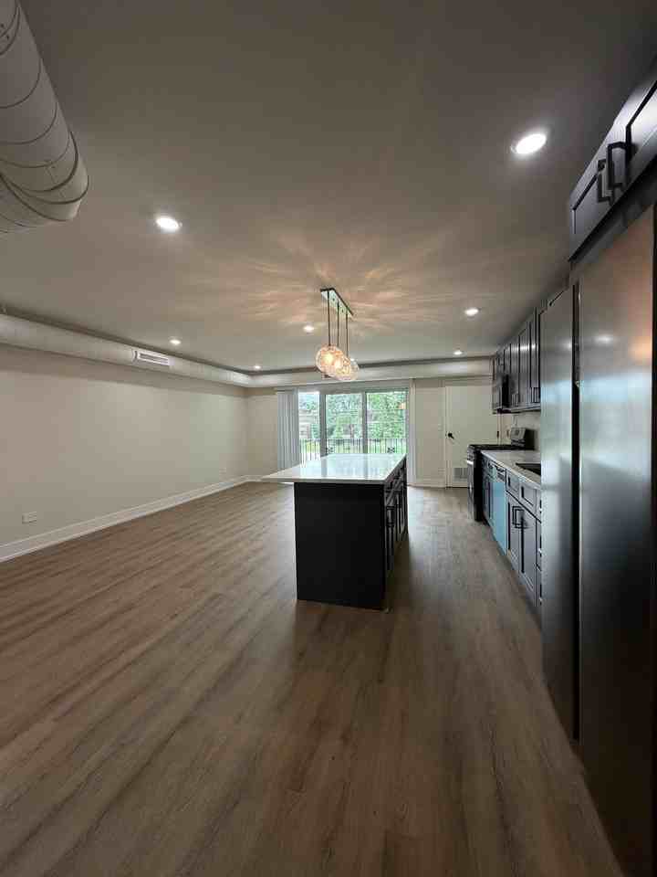 10205 Dearlove Rd #301 - Photo 4 of 20
