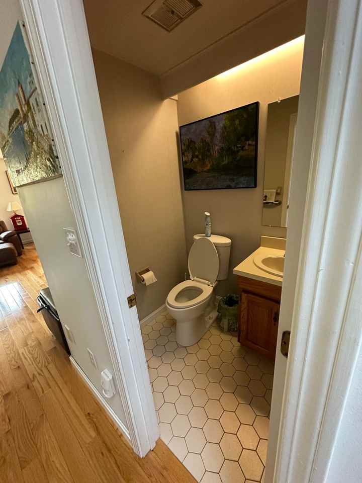 2608 Lewis O Gray Dr - Photo 3 of 6