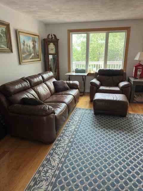 2608 Lewis O Gray Dr - Photo 4 of 6