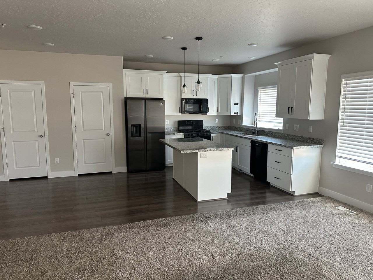 4199 W Gunlock Park Ct - Photo 2 of 10