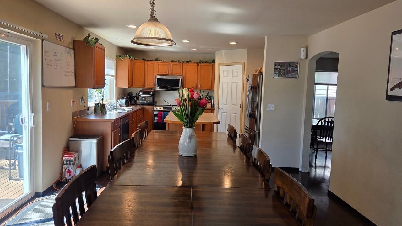 16916 119th Avenue Ct E - Photo 2 of 19