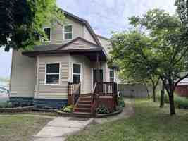 featured image of 612 Columbus Ave