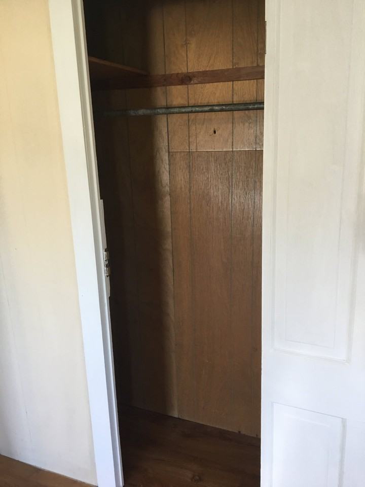 218 Nichols St #B - Photo 7 of 10