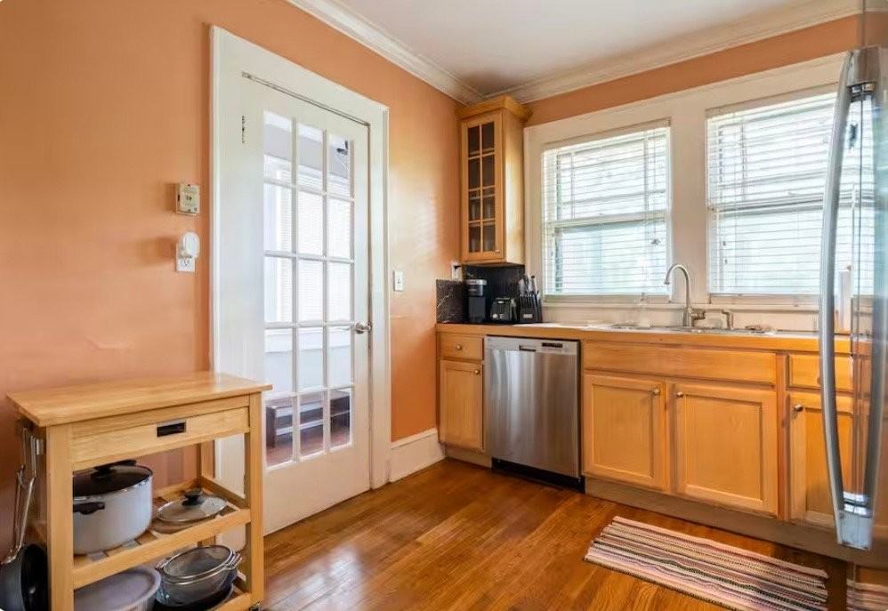 426 Altoona Pl Sw - Photo 4 of 18