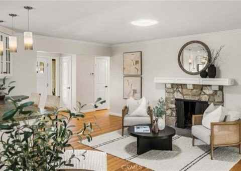 1306 E Rose Ave - Photo 2 of 17