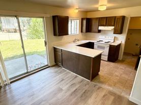 1967 E Parkridge Dr #A - Photo 1 of 1