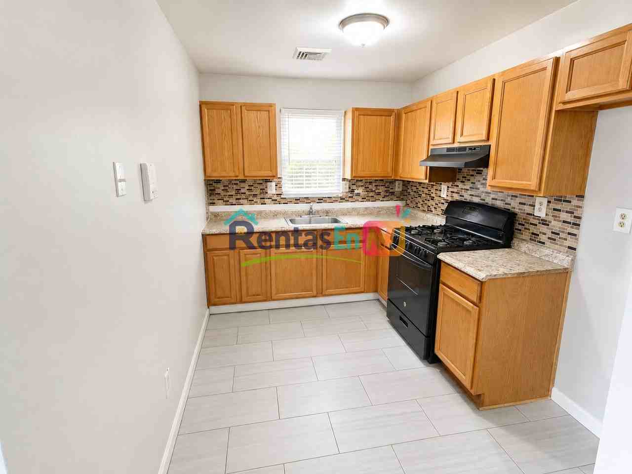 306 S 7th St #2 - Photo 7 of 8