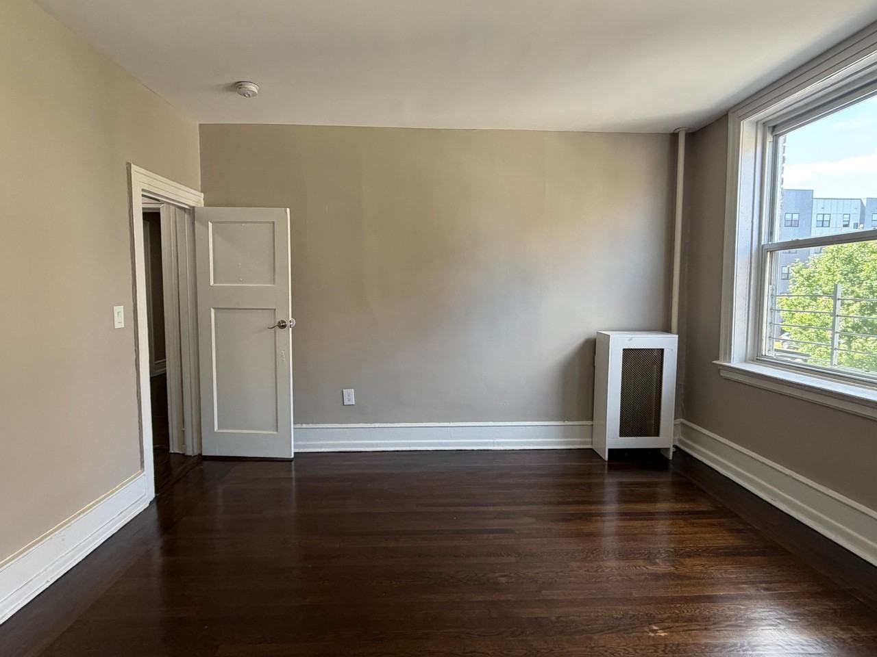 37 Winans St #7 - Photo 6 of 8