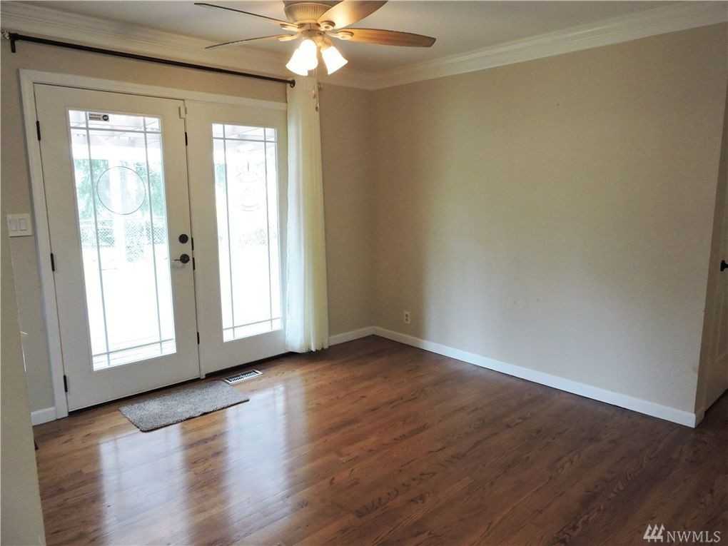 21822 Military Road South - Photo 2 of 19