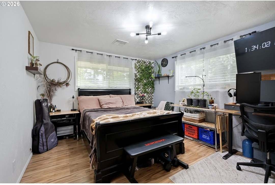 1255 E 30th Ave #W - Photo 4 of 16