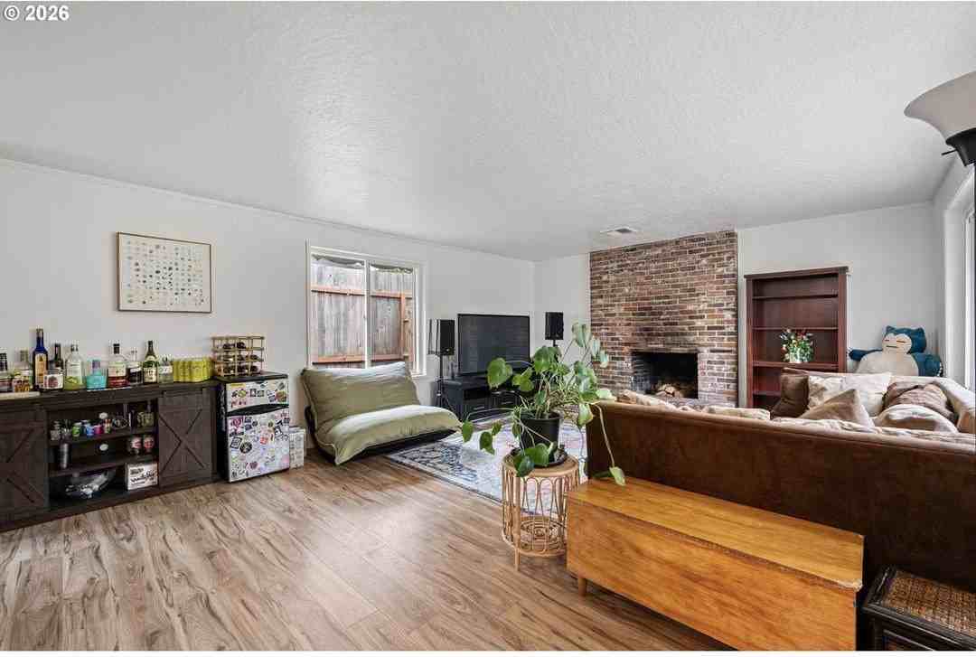 1255 E 30th Ave #W - Photo 6 of 16