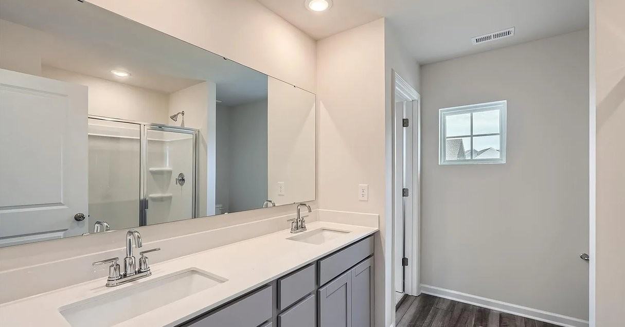 1543 Cottage Creek Dr - Photo 5 of 8