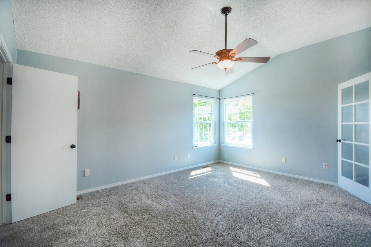 1276 Canoe Creek Dr - Photo 6 of 15