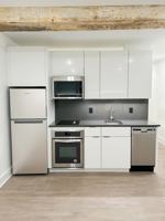 featured image of 425 N Prince St #004