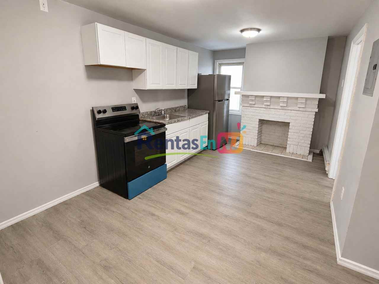 131 Osborne Ter #2F - Photo 3 of 4