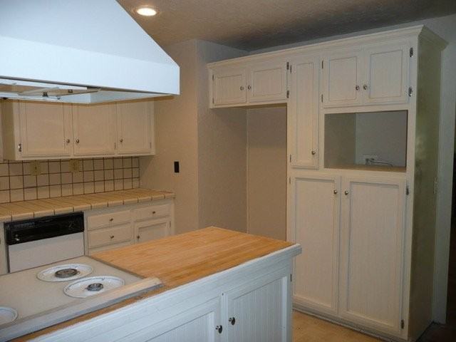 3882 Yale Way #A - Photo 3 of 9