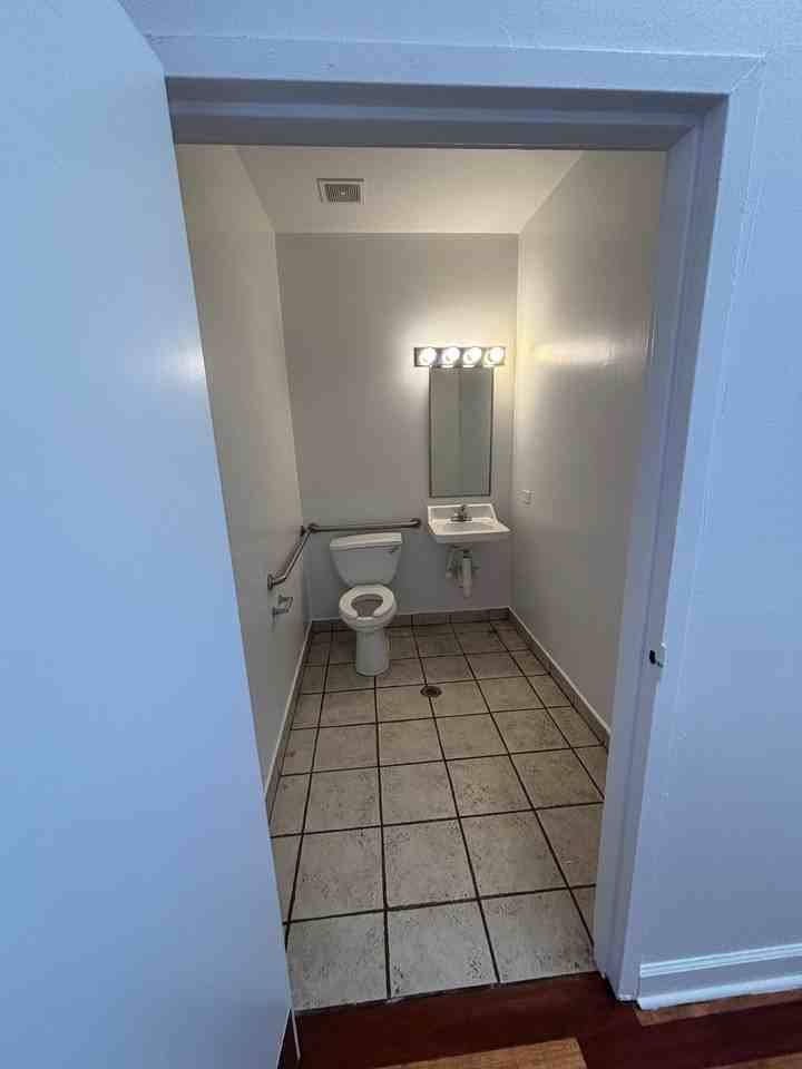 6116 Roosevelt Rd #1 - Photo 6 of 6