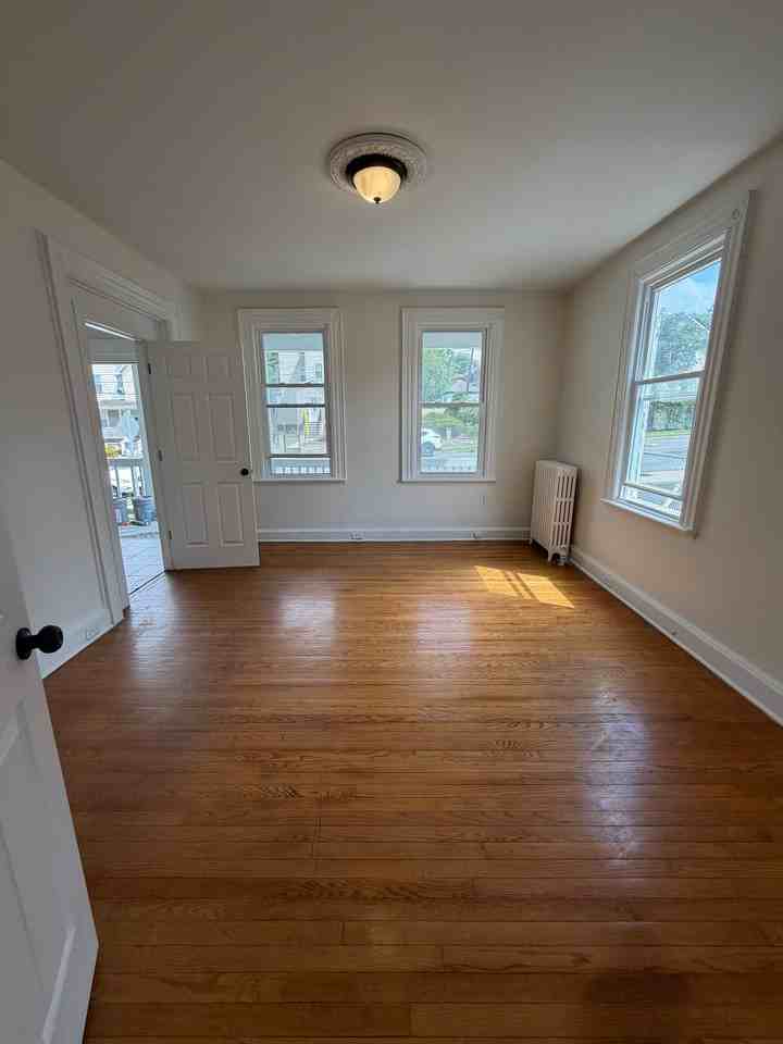 207 Watchung Ave #1 - Photo 3 of 12