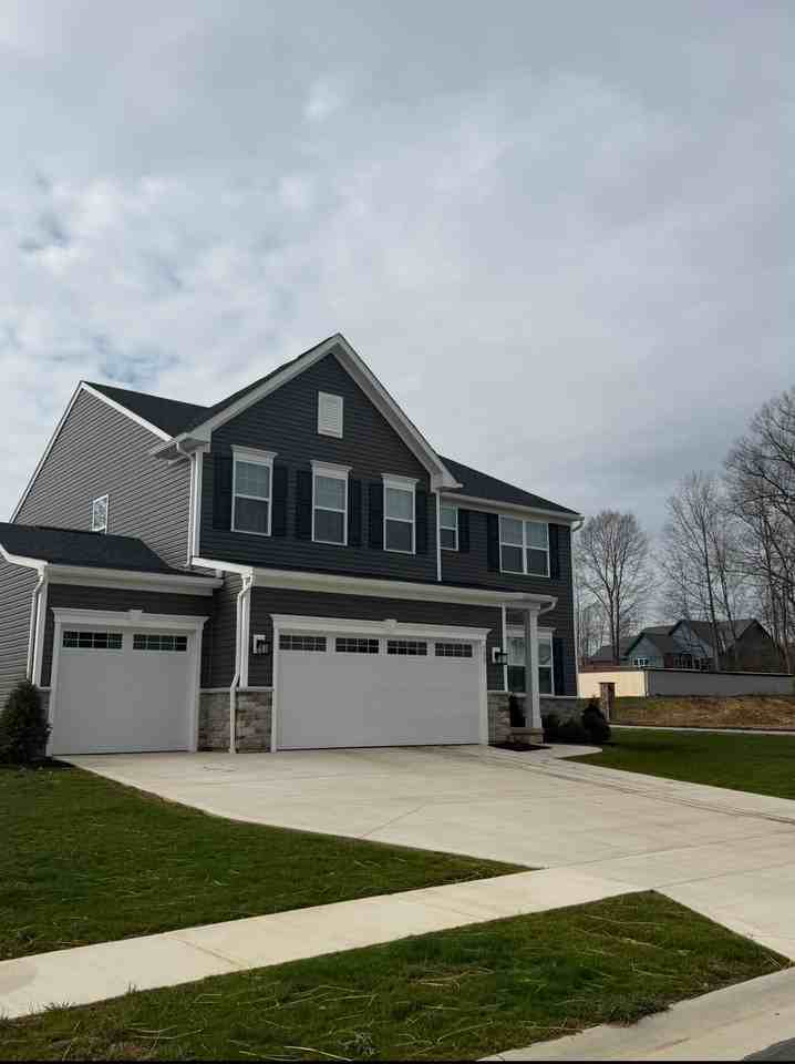 795 Goodland Cir Nw - Photo 2 of 12