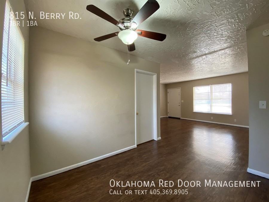 815 N Berry Rd - Photo 7 of 13