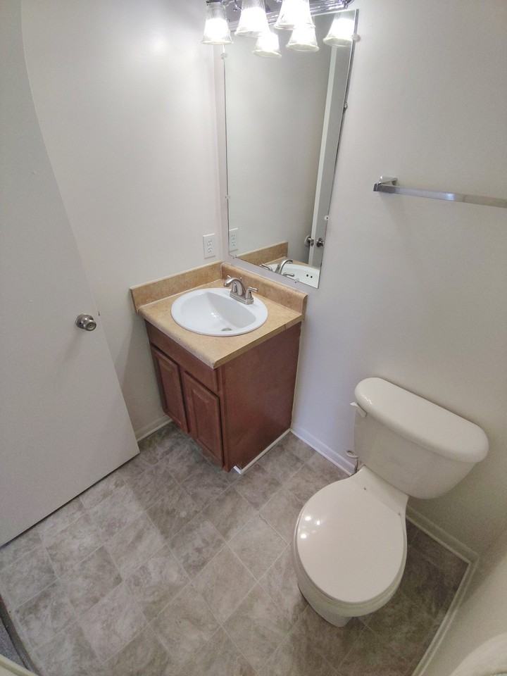 600 Reusens Rd #H85 - Photo 2 of 17