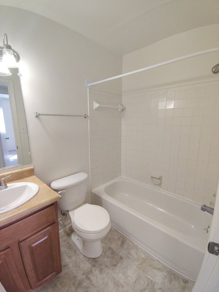 600 Reusens Rd #H85 - Photo 6 of 17