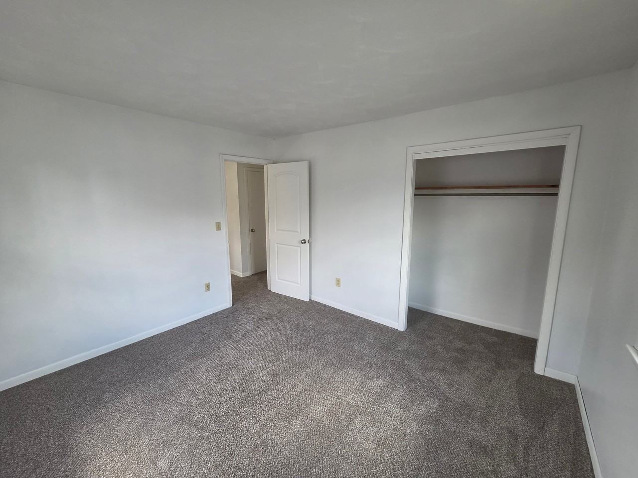 620 Kentucky Ave #1 - Photo 3 of 9