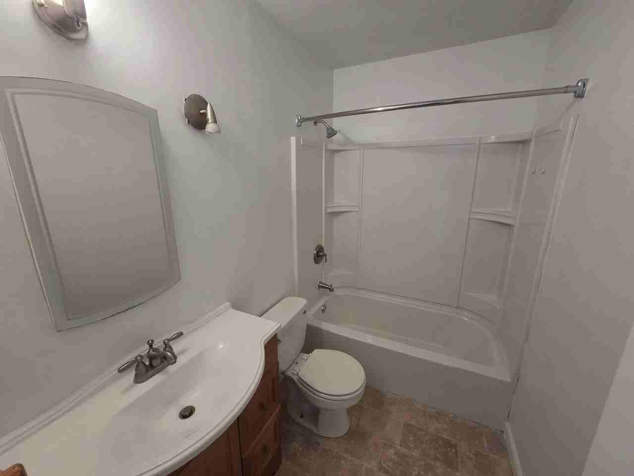620 Kentucky Ave #1 - Photo 4 of 9